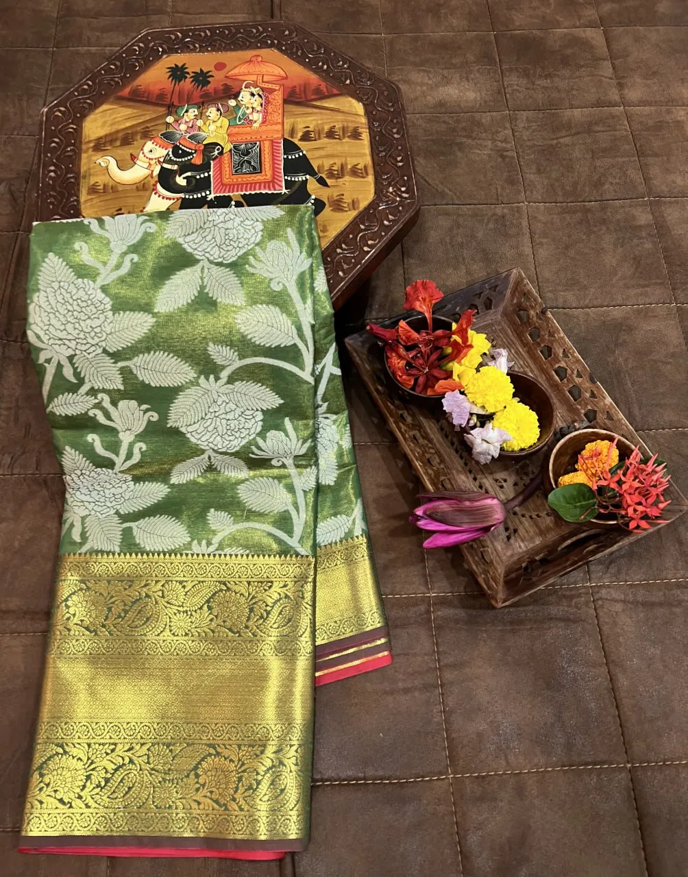 Exquisite Kanjivaram Silk Green Saree with Zari Weaving Work