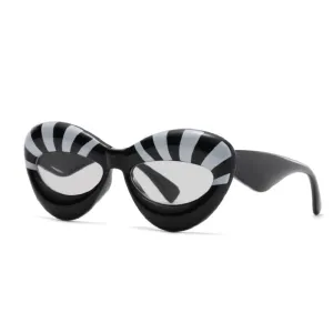 Eyelash- the Lash Striped Fat Lens Sunglasses