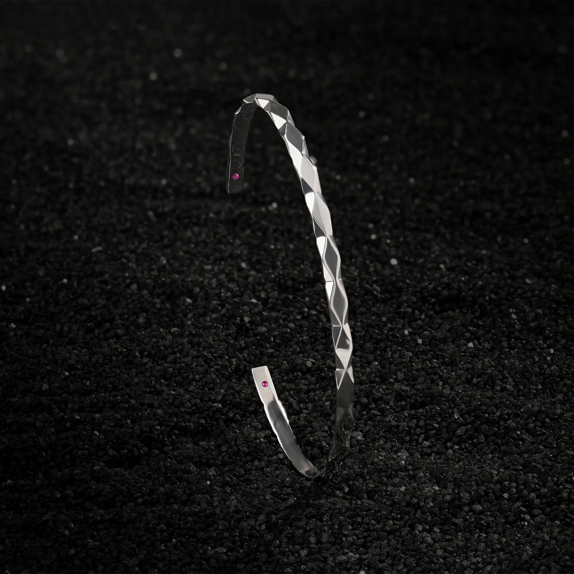 Faceted Cuff in Silver