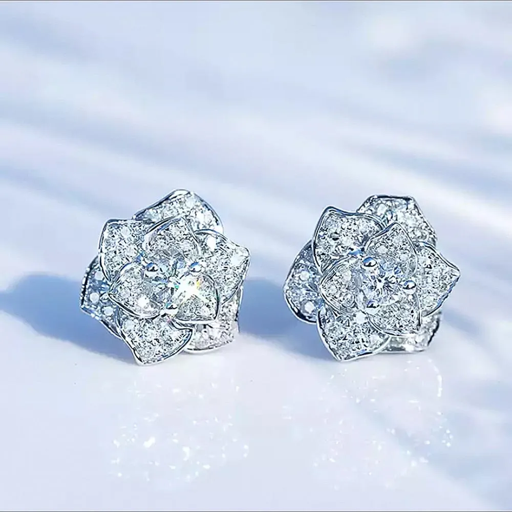 Fashion Jewelry Shiny Flower Stud Earrings for Women with Zircon in Silver Color