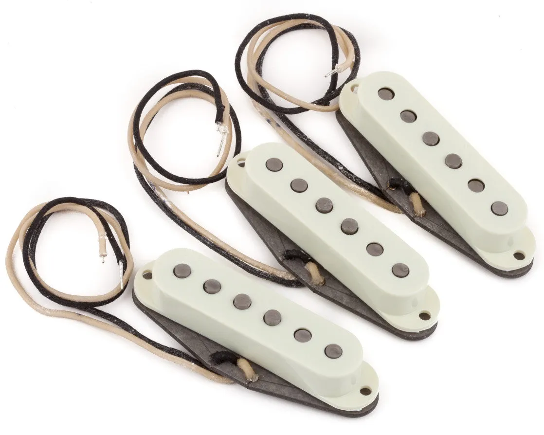 Fender Pure Vintage '65 Strat® Pickup Set - Vintage White (3)