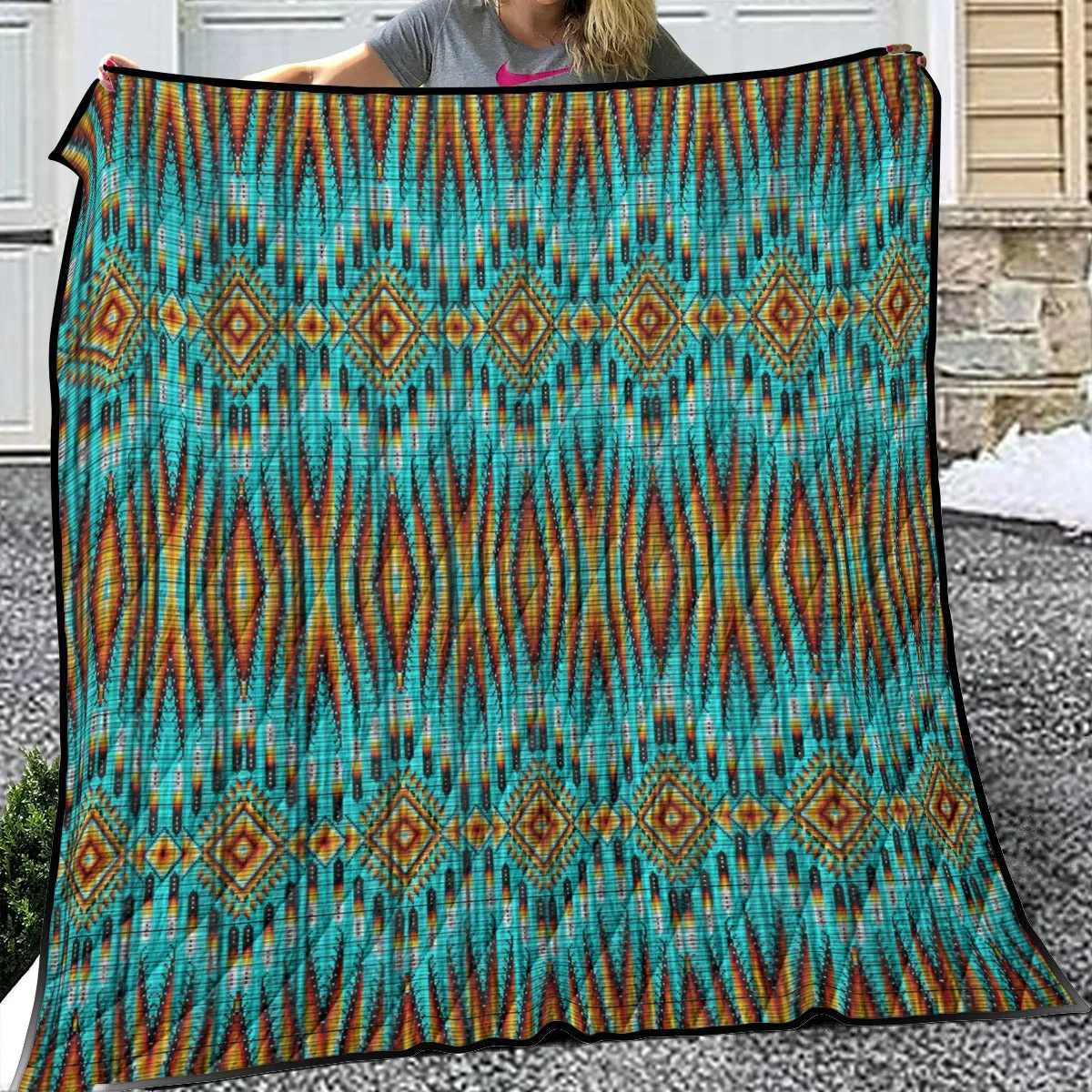 Fire Feather Turquoise Lightweight & Breathable Quilt With Edge-wrapping Strips