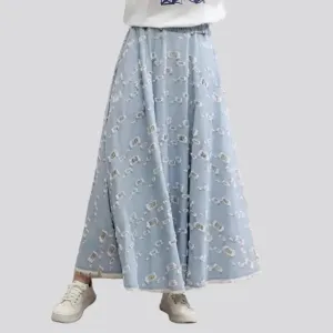 Fit-and-flare denim skirt
 for ladies