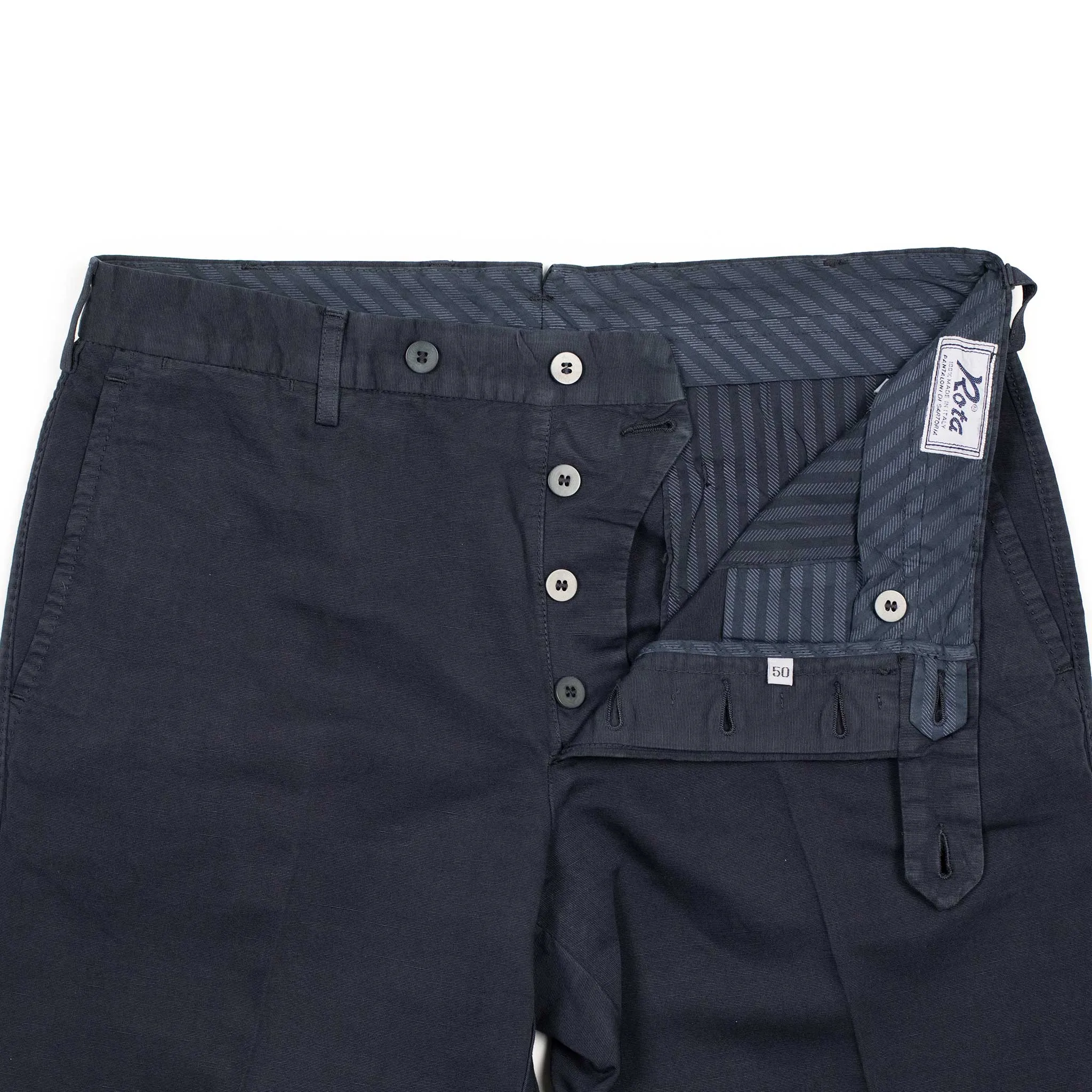 Flat-front trousers in navy medium-weight cotton/linen