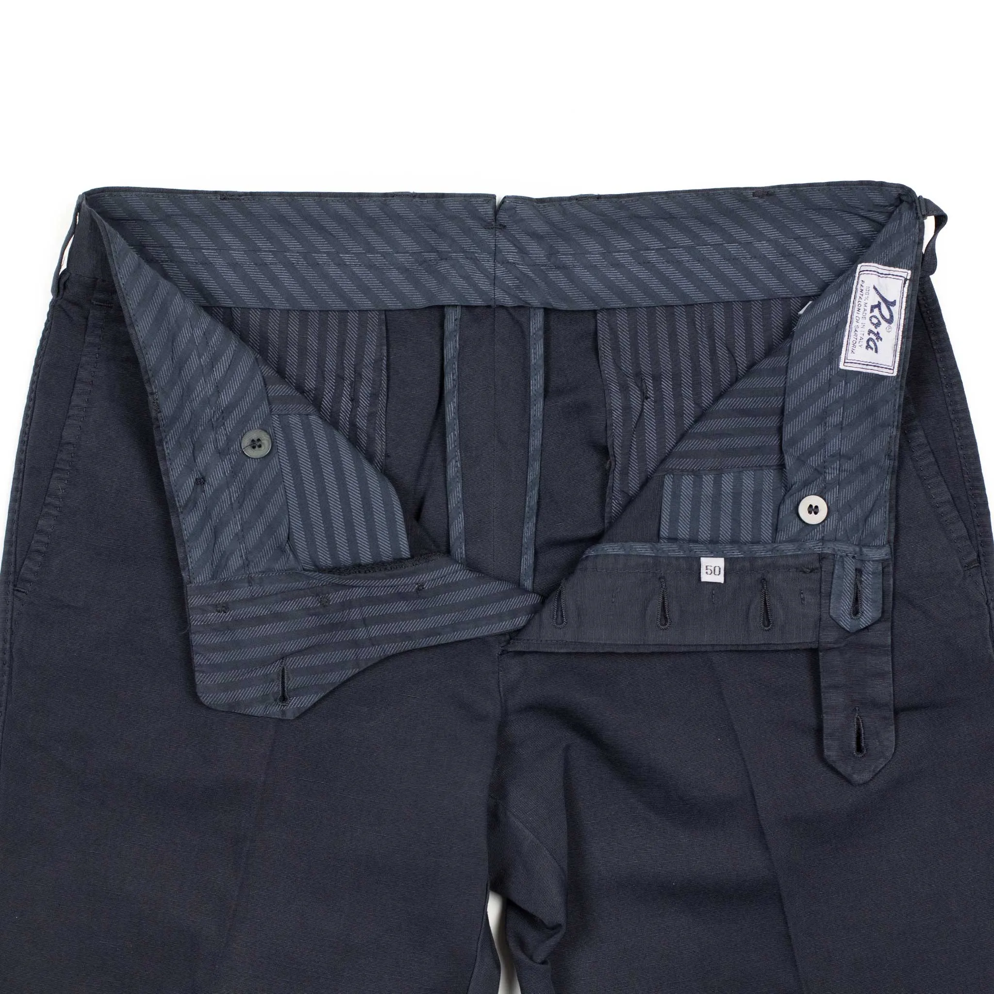 Flat-front trousers in navy medium-weight cotton/linen