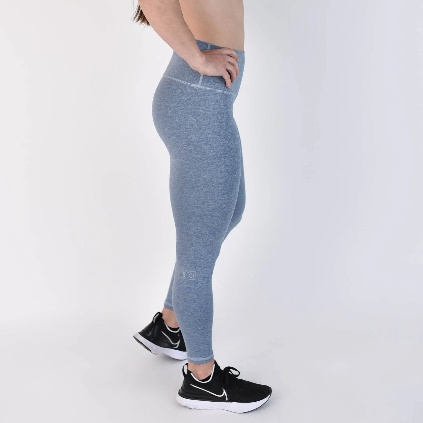 FLEO El Toro 25" Blue Fog Leggings (Bounce)