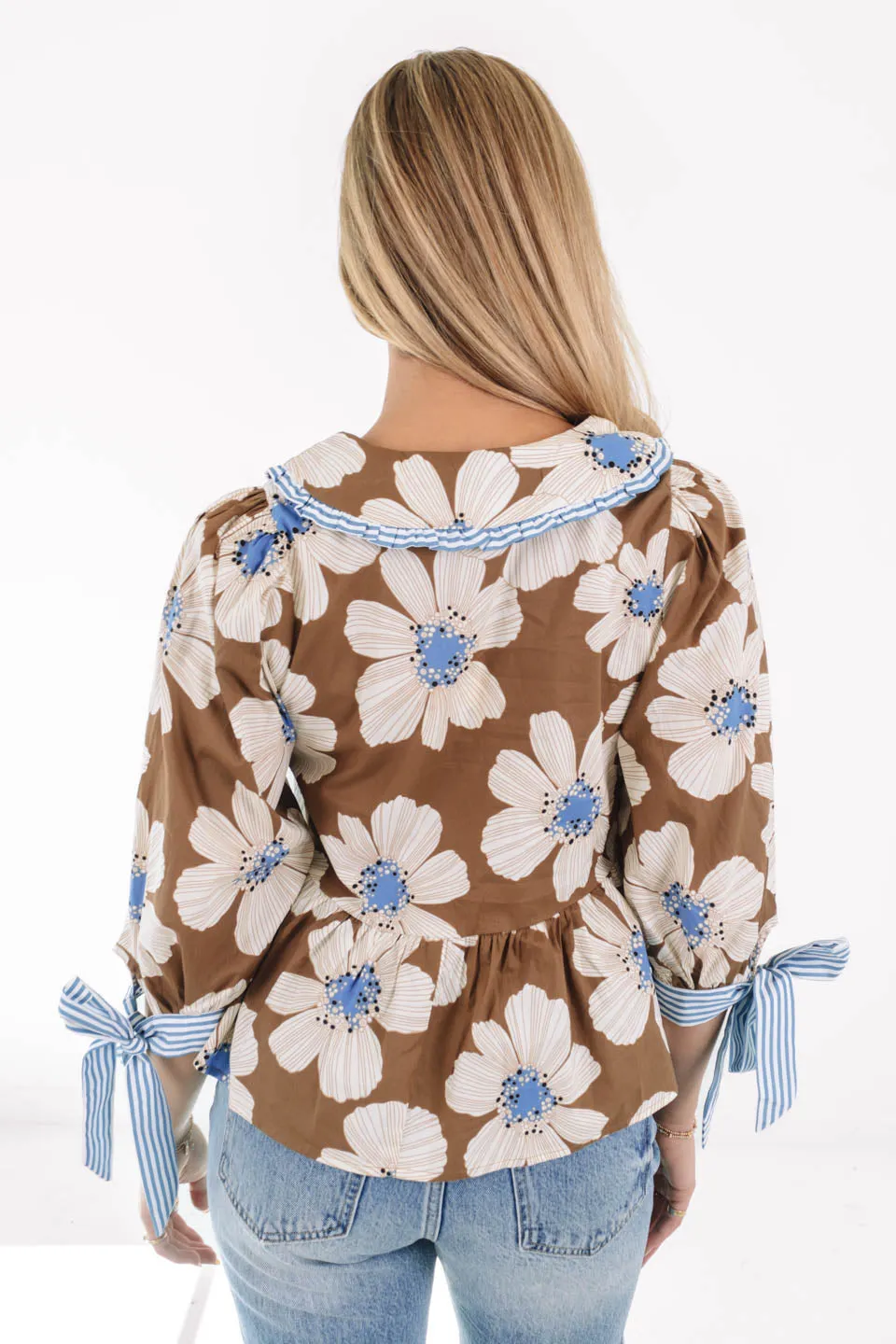 Flirty Florals Top - Brown