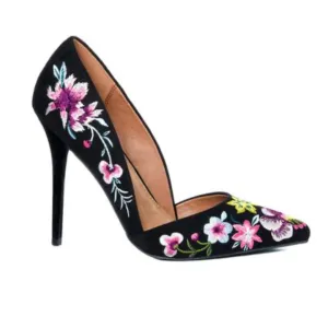 Floral Embroidered Court Shoe Leather Black SIZE 41