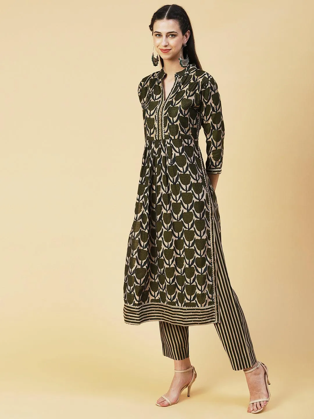 Floral Printed Beads Embroidered Kurta With Pants & Dupatta - Olive Green