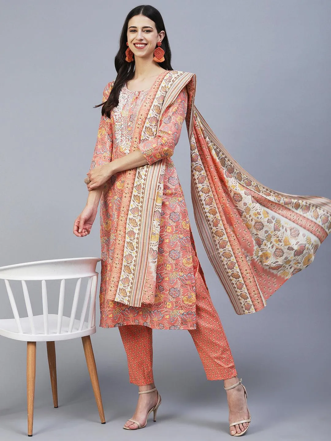 Floral Printed Resham Embroidered Kurta With Pants & Printed Dupatta - Peach