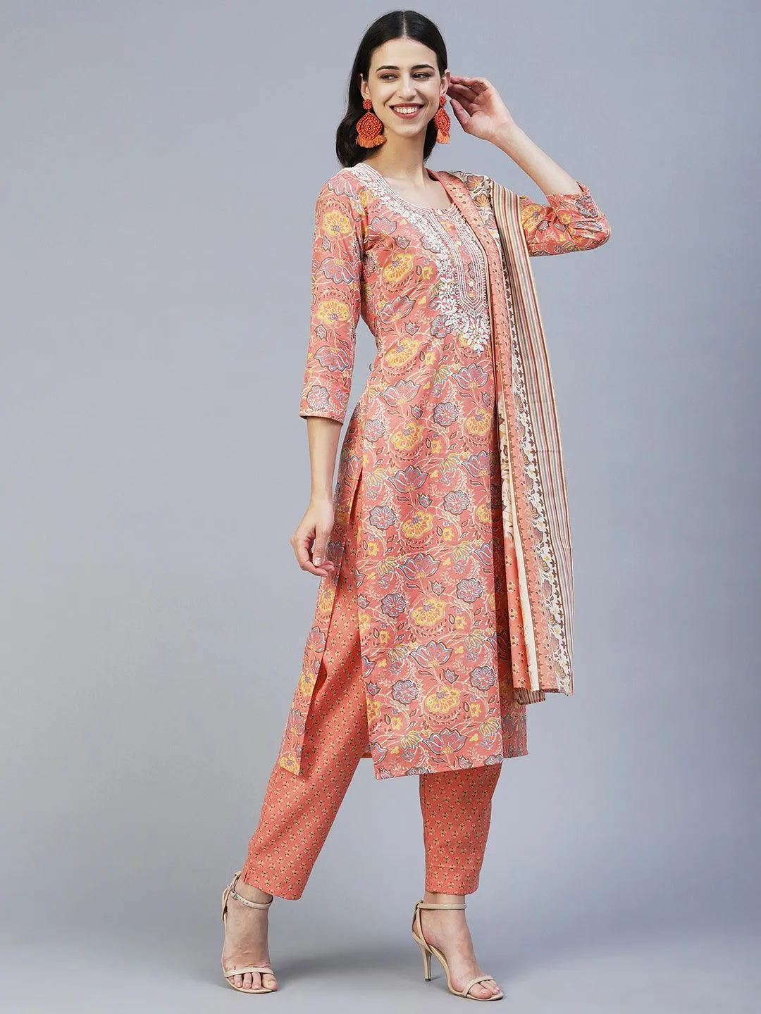 Floral Printed Resham Embroidered Kurta With Pants & Printed Dupatta - Peach