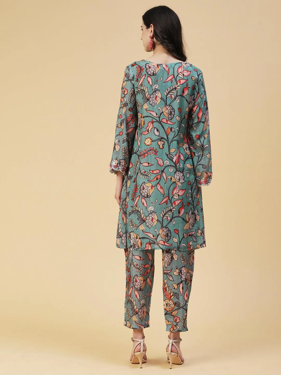 Floral Printed Resham Embroidered Kurta With Printed Pants - Multi