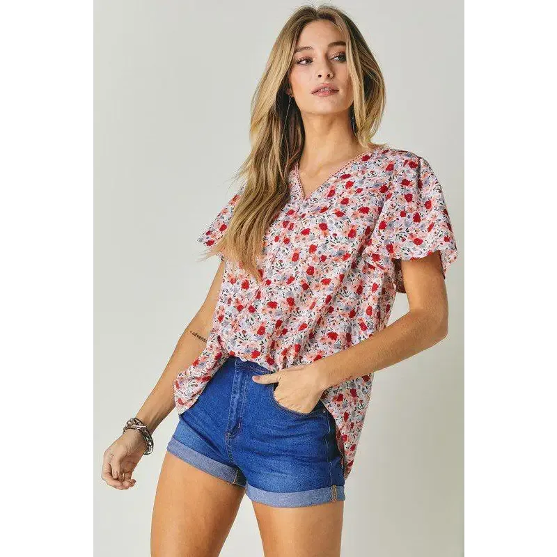 FLORAL PRINTED V NECK SHORT SLEEVE TOP