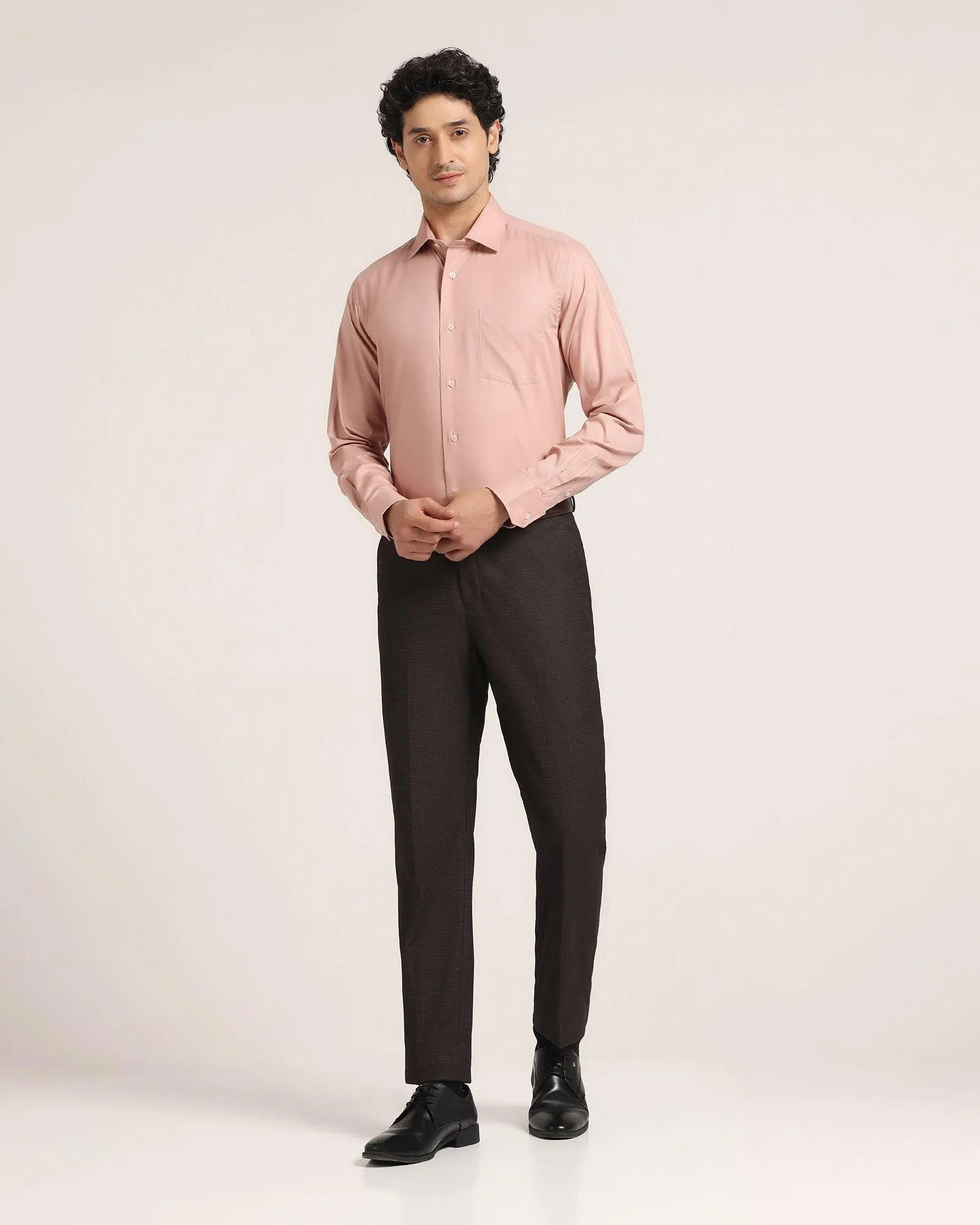 Formal Pink Solid Shirt - Vetro