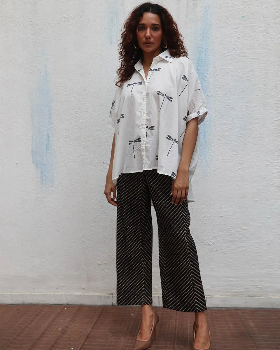 Free Falling Handblock Printed Cotton Shirt - Mono