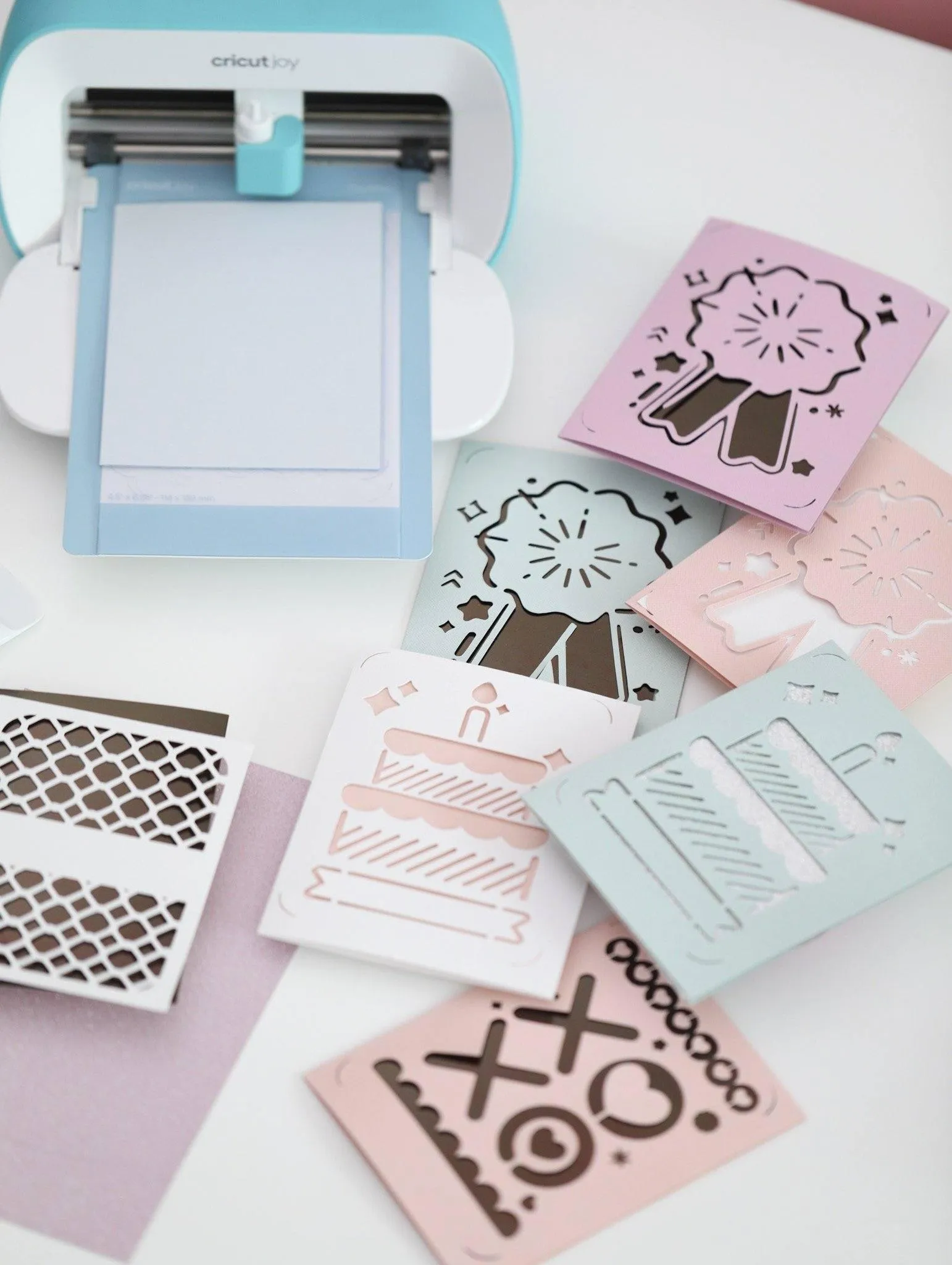 Free Printable & Cut File: DIY Greeting Cards