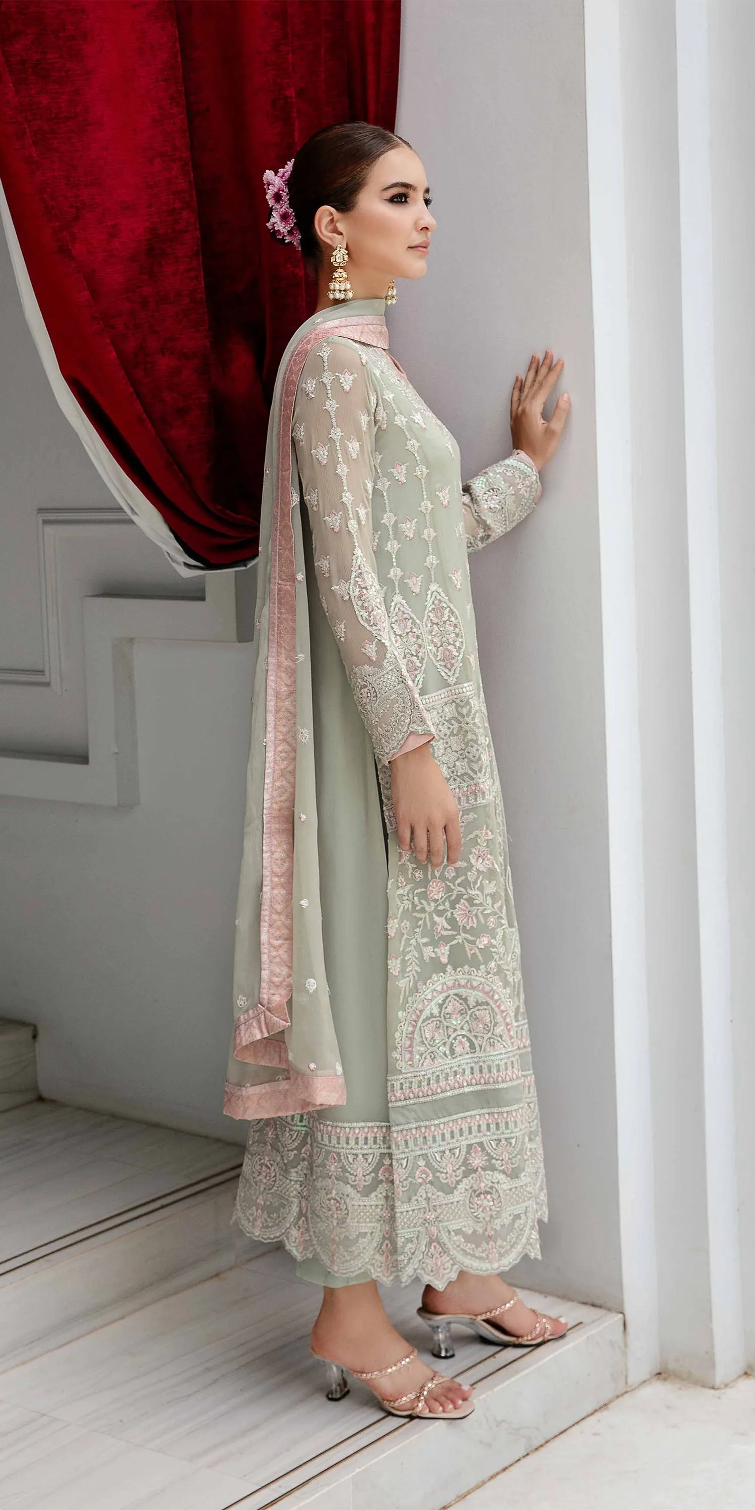 Freesia Intira Luxury Formals – AMENIA - FW23-501