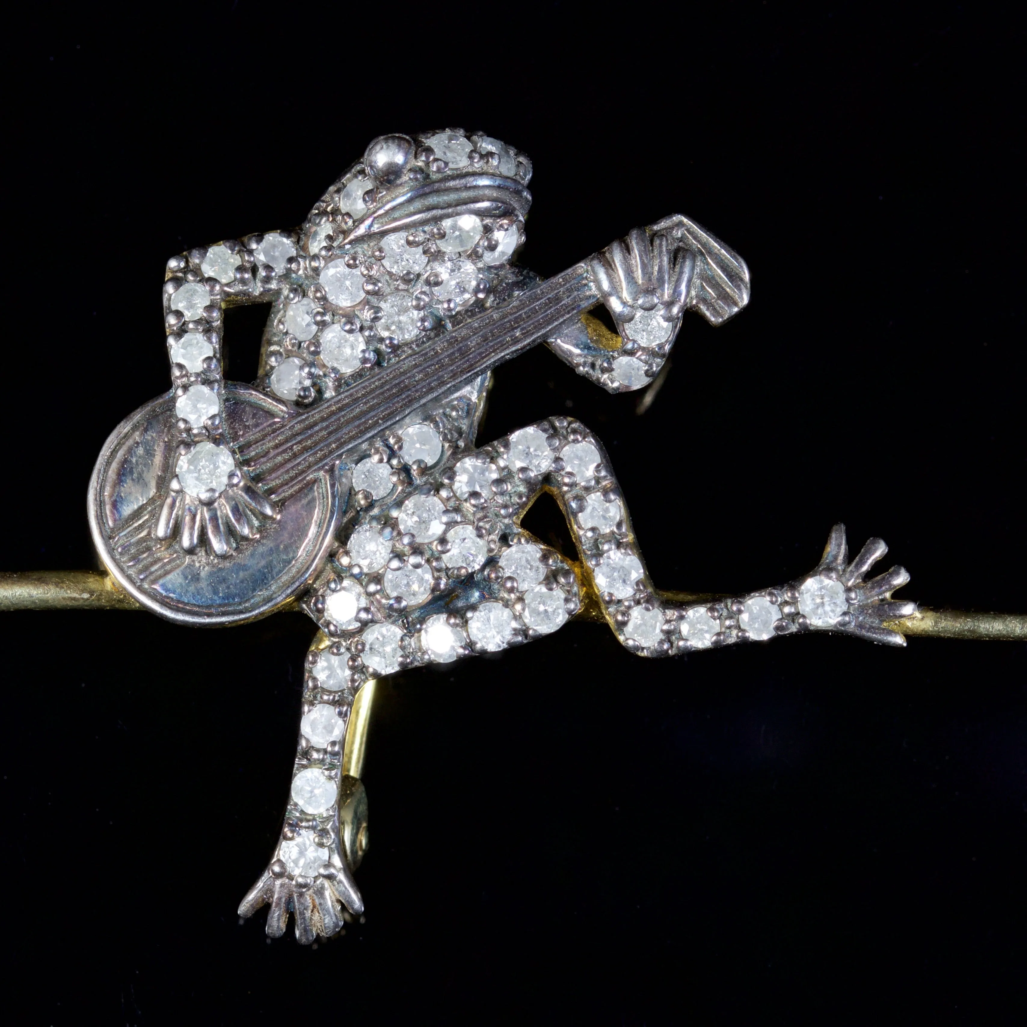 Frog Banjo Diamond Pearl Brooch 9Ct Gold Silver