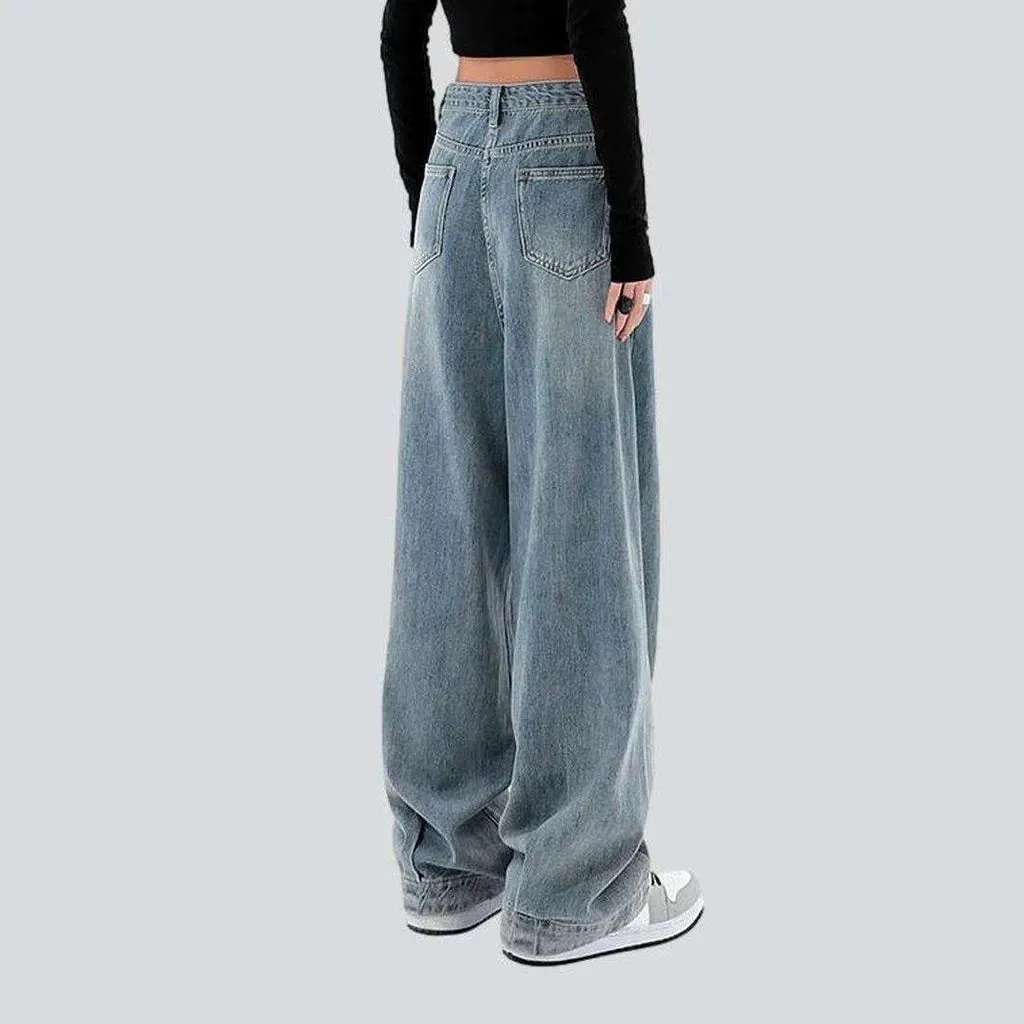 Front seam women's baggy jeans