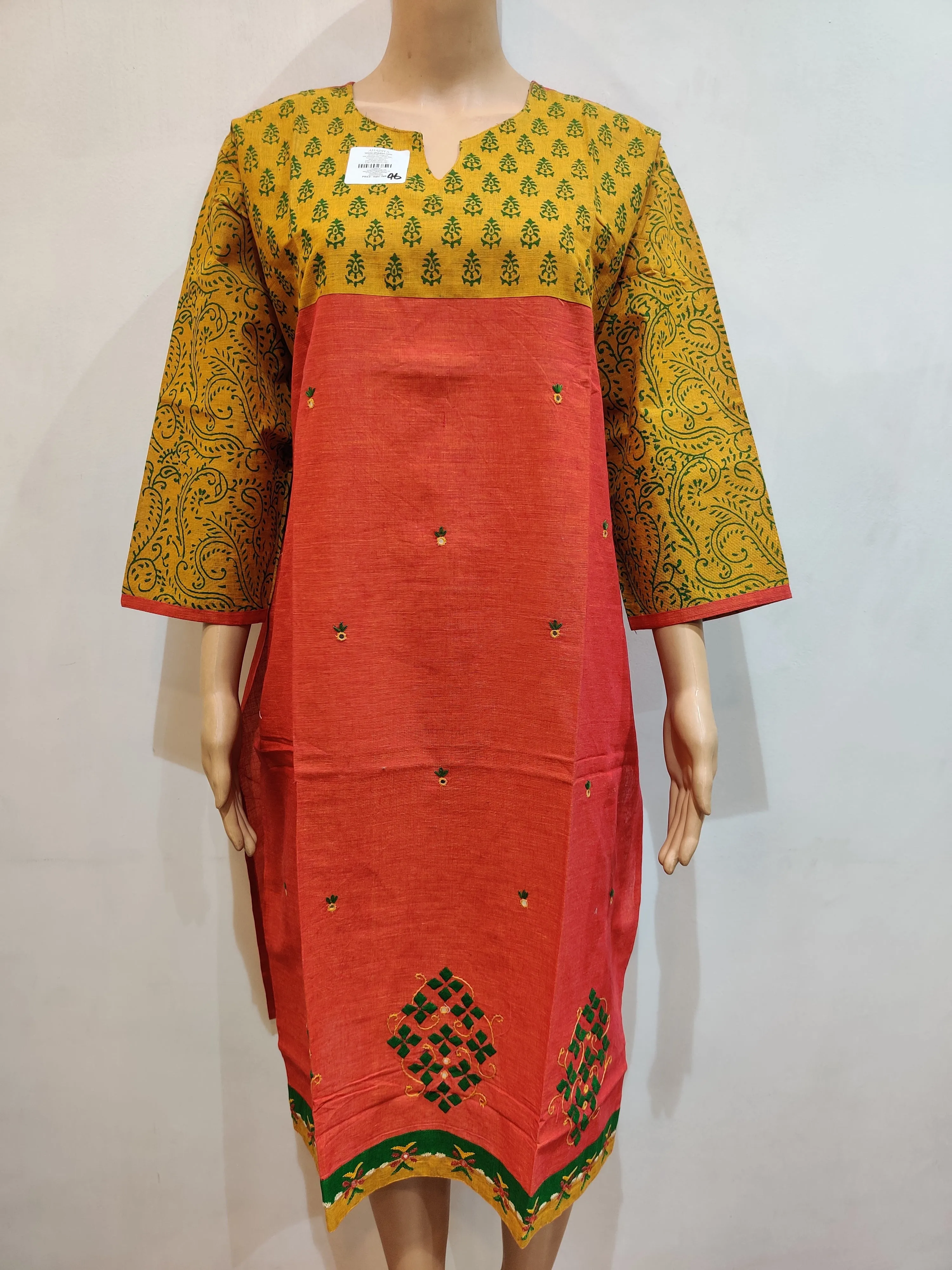 Fuchsia Kurti