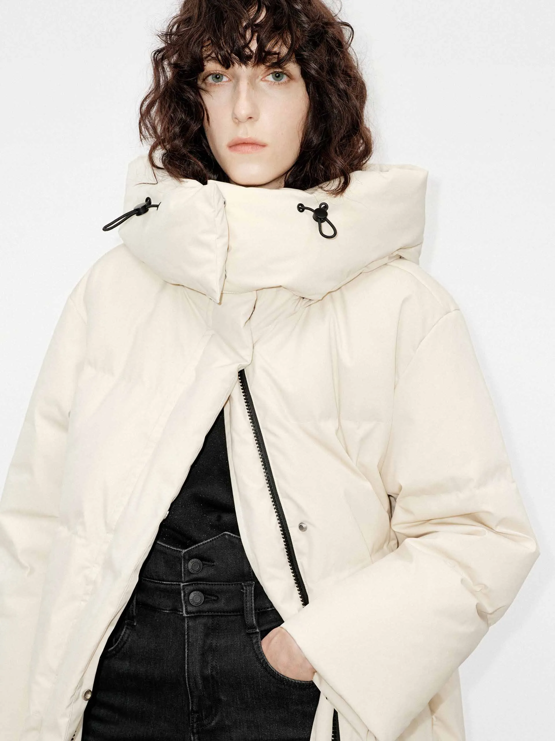 Funnel Neck Long Down Jacket