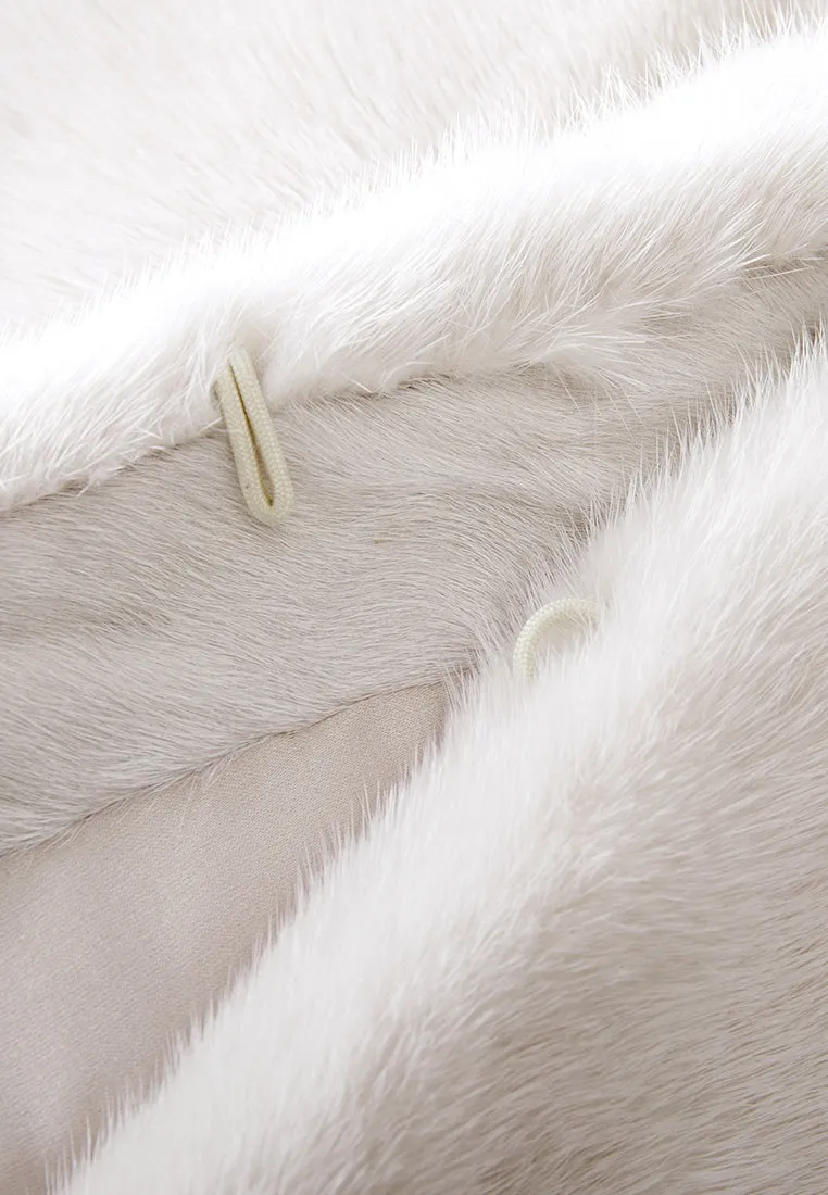 Fur Cropped Cape