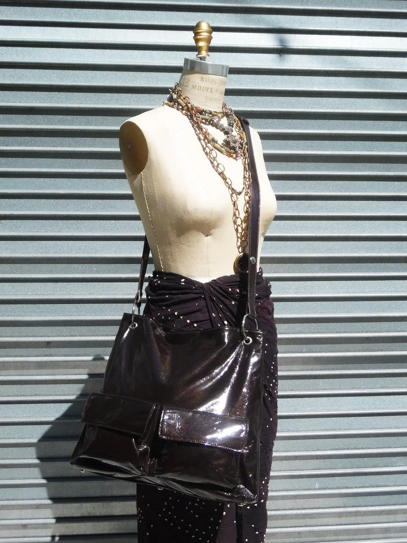 Gapock X Crossbody Travel Bag Patent Leather Espresso