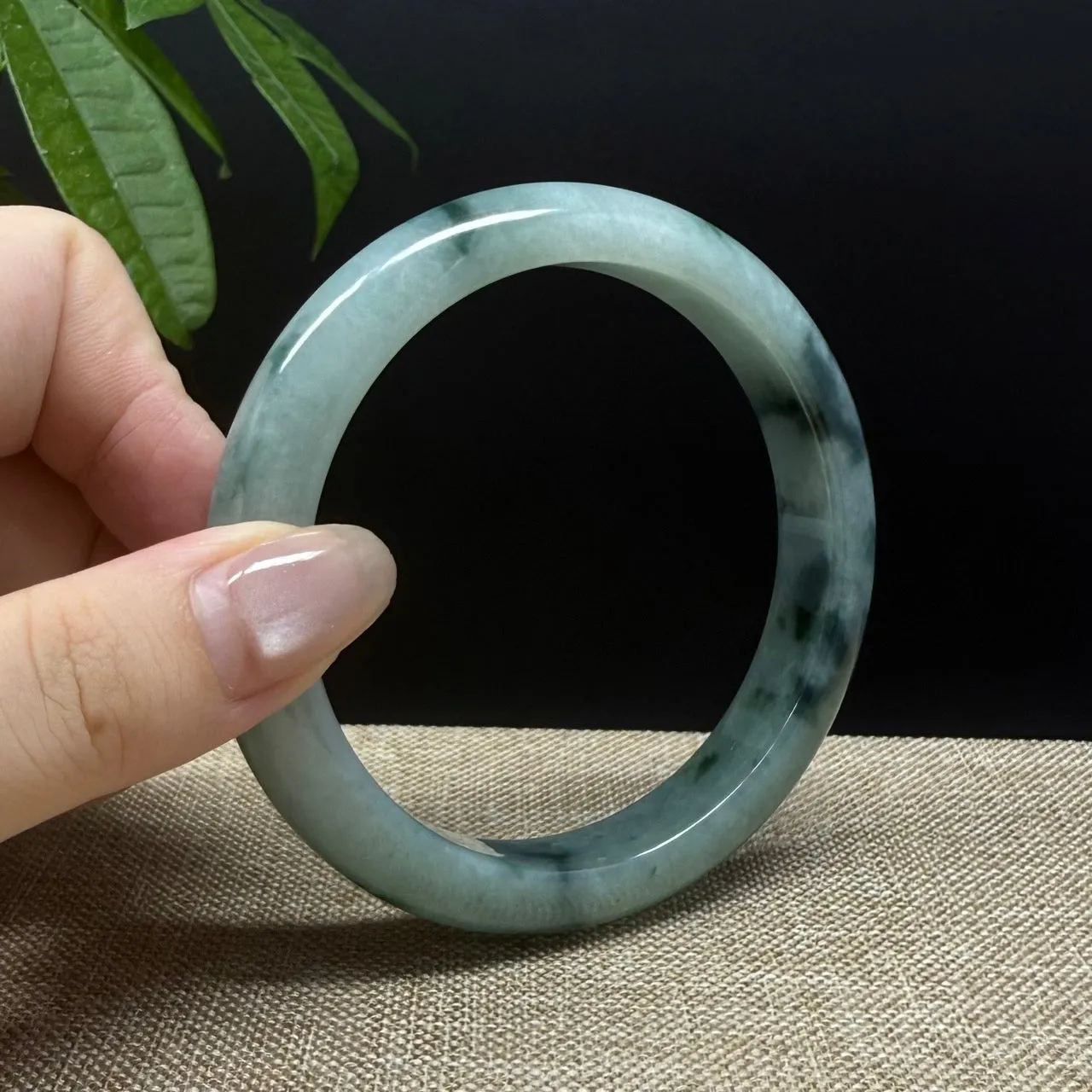 Genuine Burmese Oil Green Jade Jadeite Bangle Bracelet ( 63.3mm )