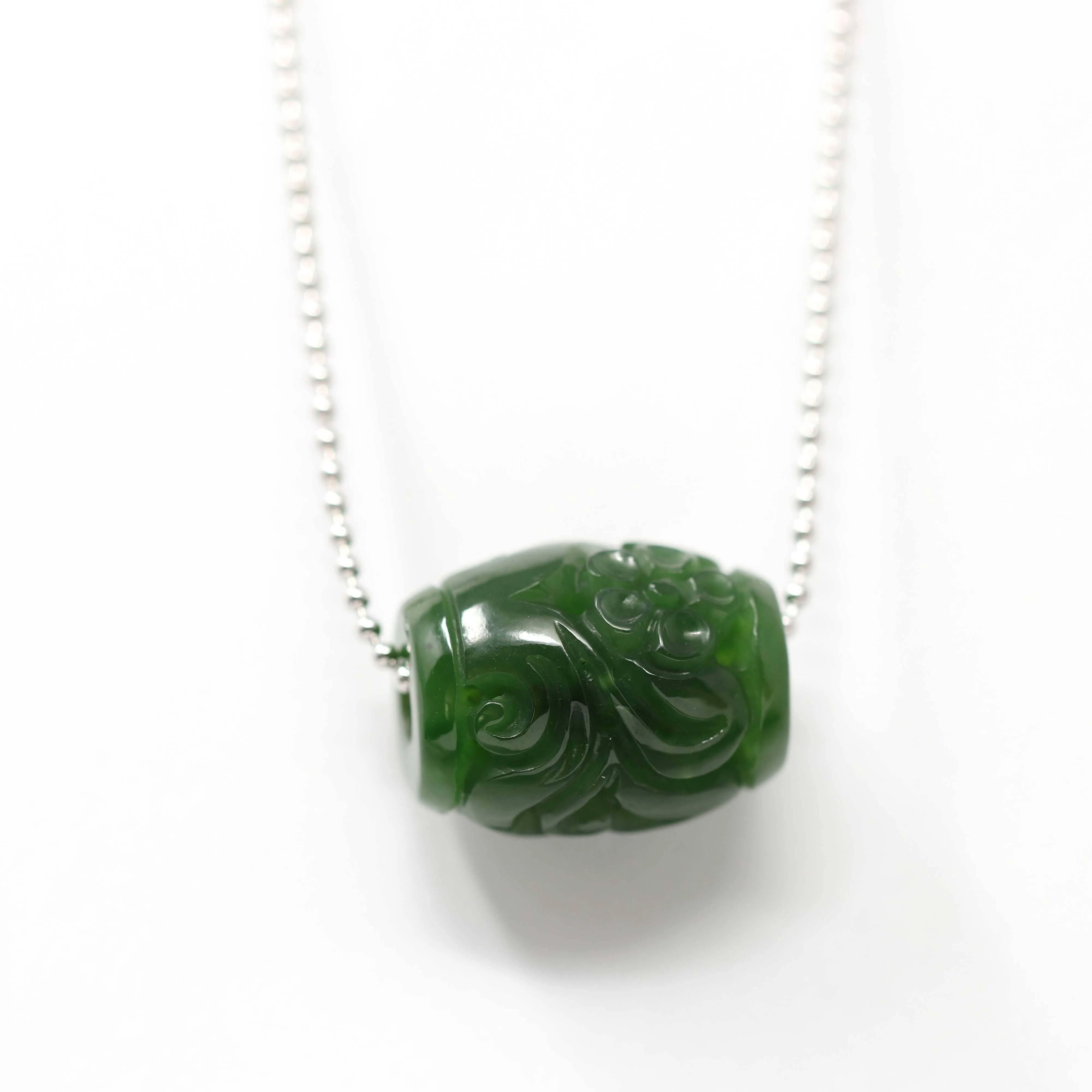 Genuine HeTian Nephrite Green Jade Lucky Bead Pendant Necklace With Flower Pattern