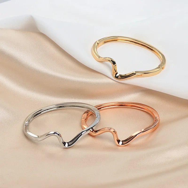 Geometric Irregular Ripple Cuff Bangle Bracelet for Women in Rose Gold Color