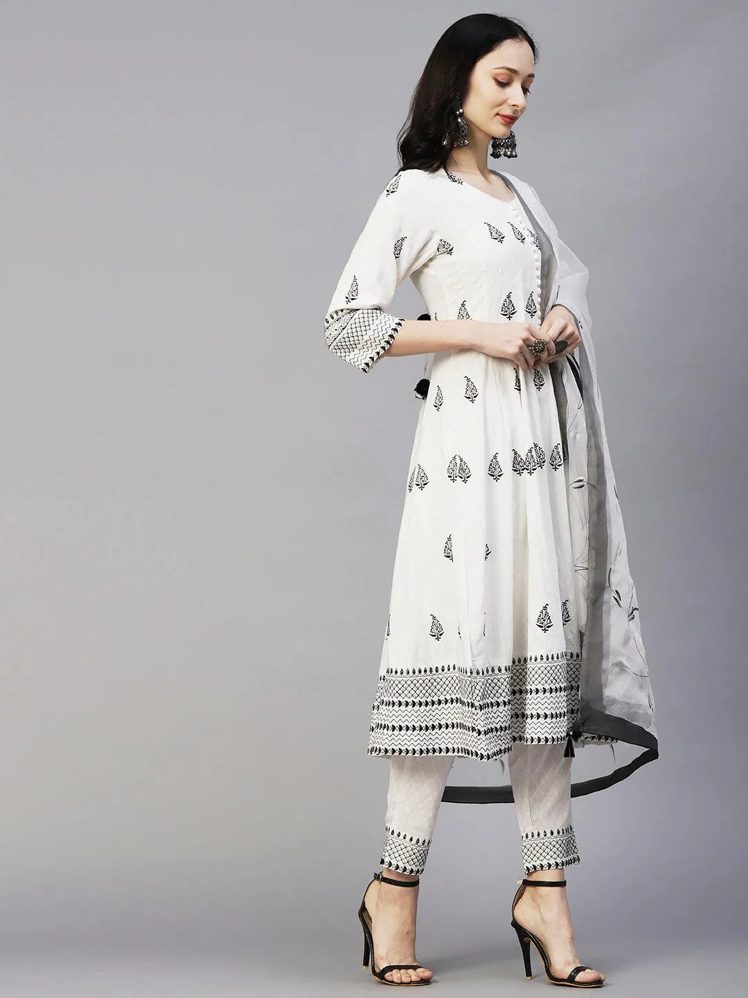 Geometric Printed Resham Embroidered Anarkali Kurta With Pants & Hand Painted Dupatta - White