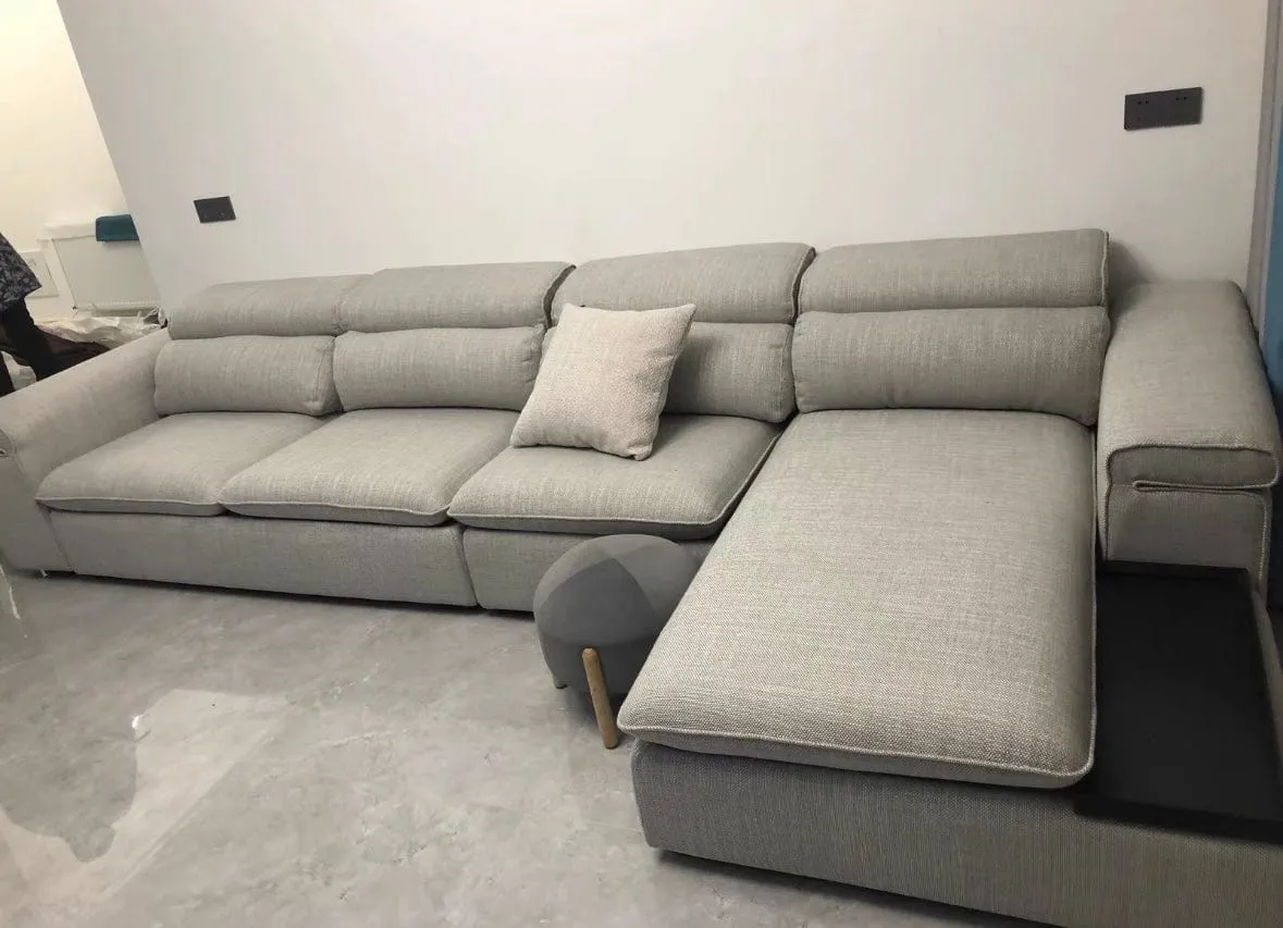 Gianna Sectional Sofa with Adjustable Headrest