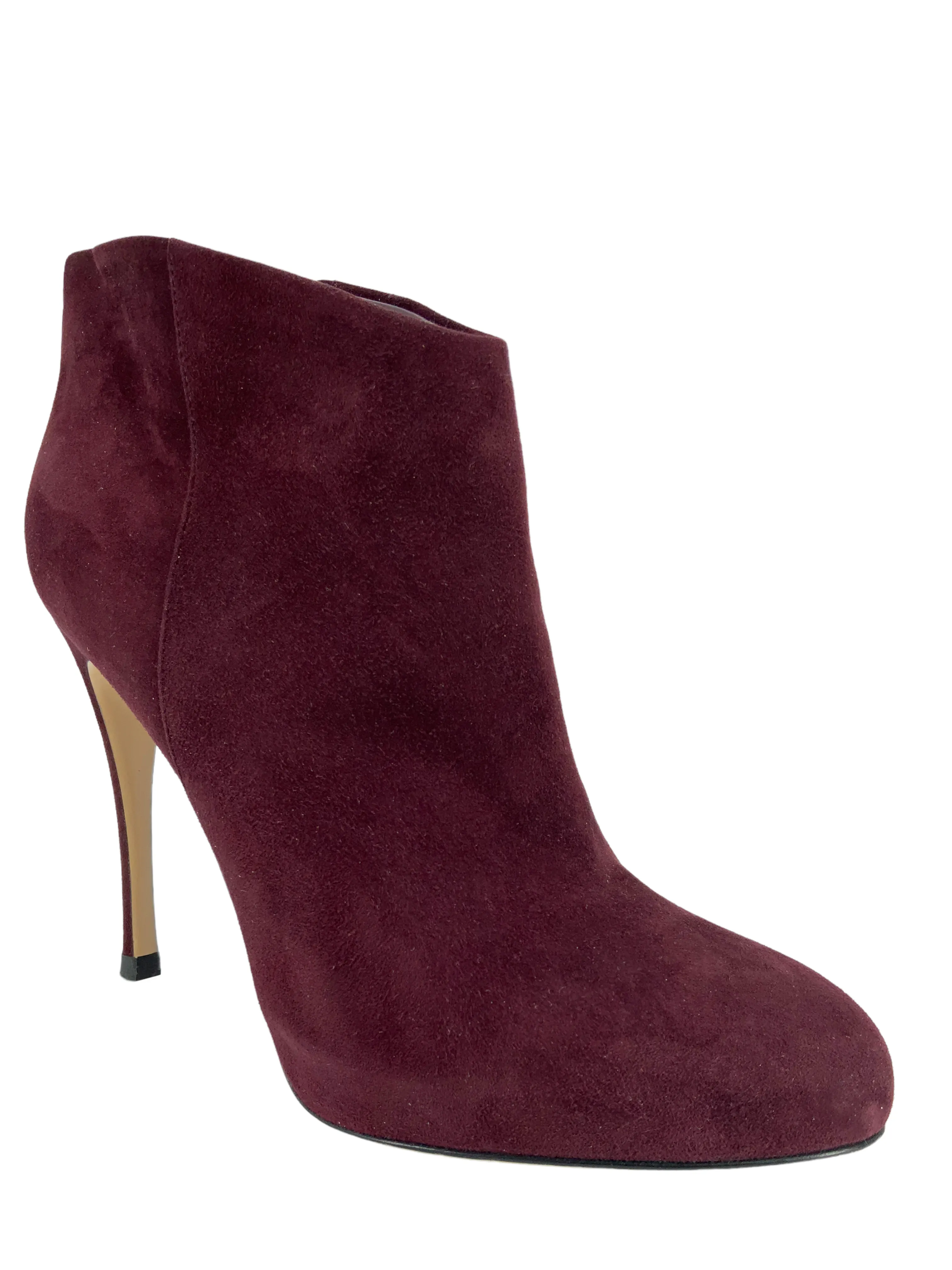 Gianvito Rossi Suede Point Toe Ankle Booties Size 11