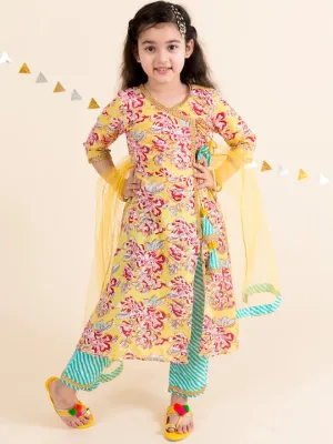 Girls Yellow Floral Printed Angrakha Pure Cotton Kurta With Trousers With Dupatta