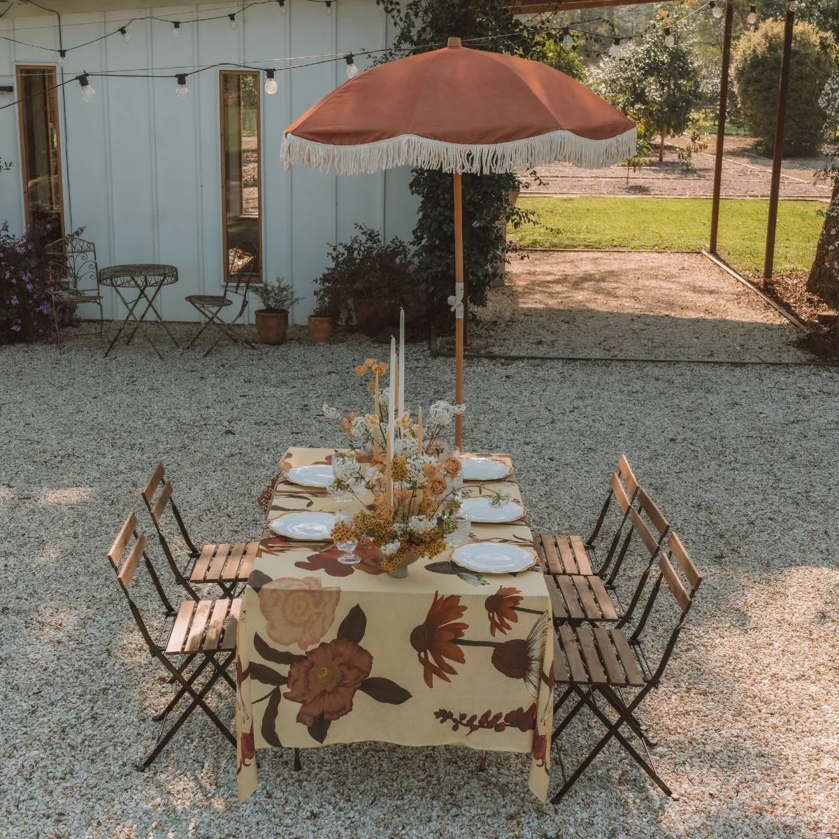 Glades Chamomile tablecloth