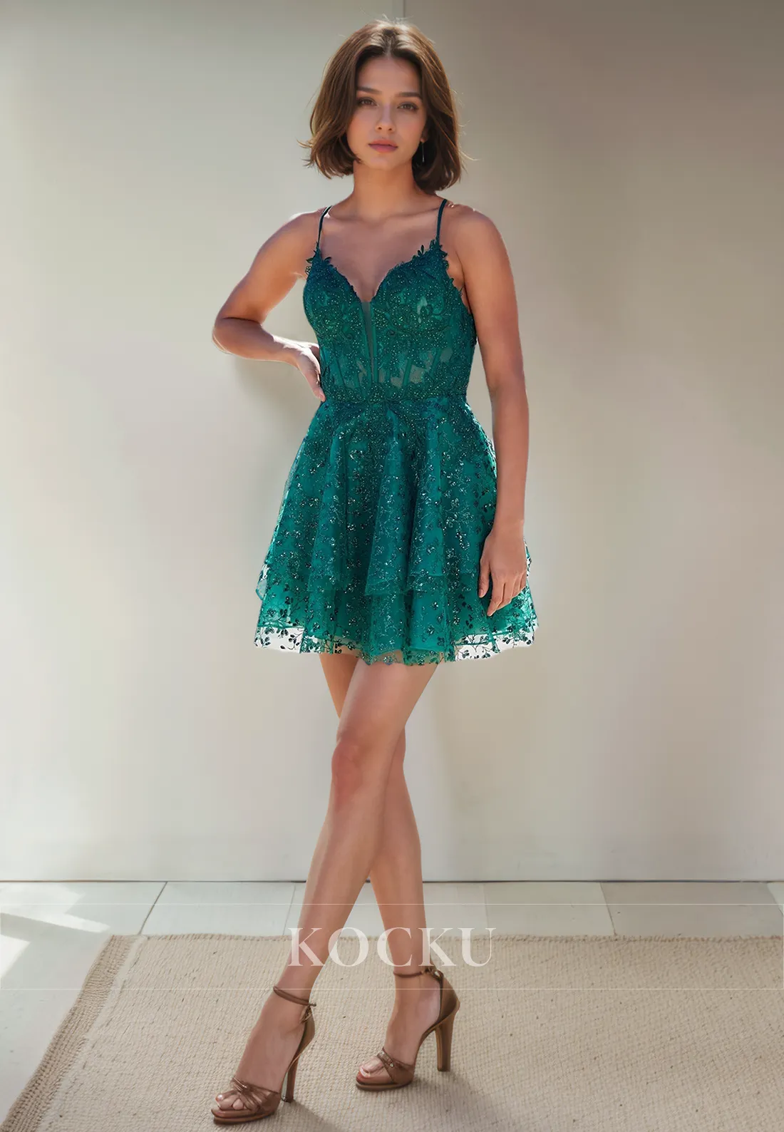 Glamorous & Dramatic Spaghetti Straps V-Neck Sparkly Appliques Party Homecoming Dress