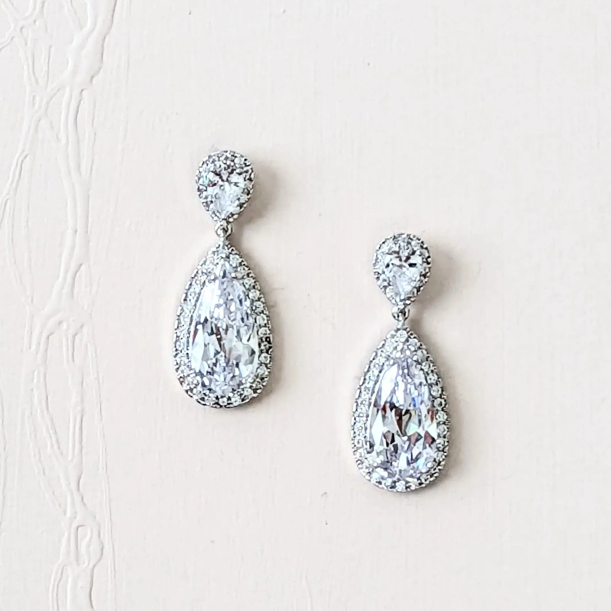 Glamorous CZ Earrings Zlem