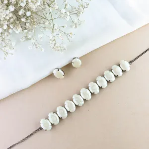 Glamorous Fashionable Eye-Catching Cream Beaded Choker and Earrings Set For Women/Girls