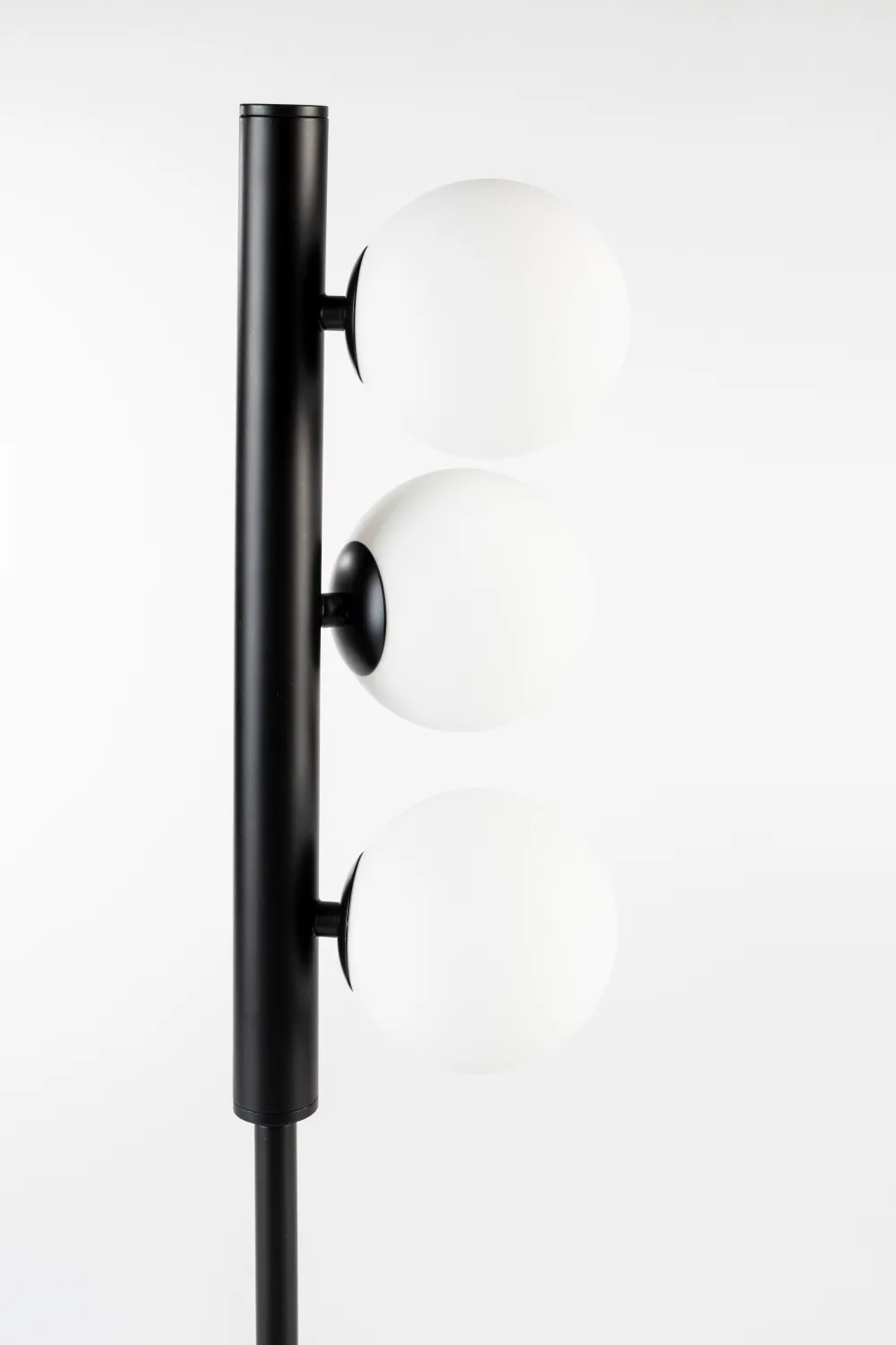 Glass Orbs Table Lamp | DF Monica