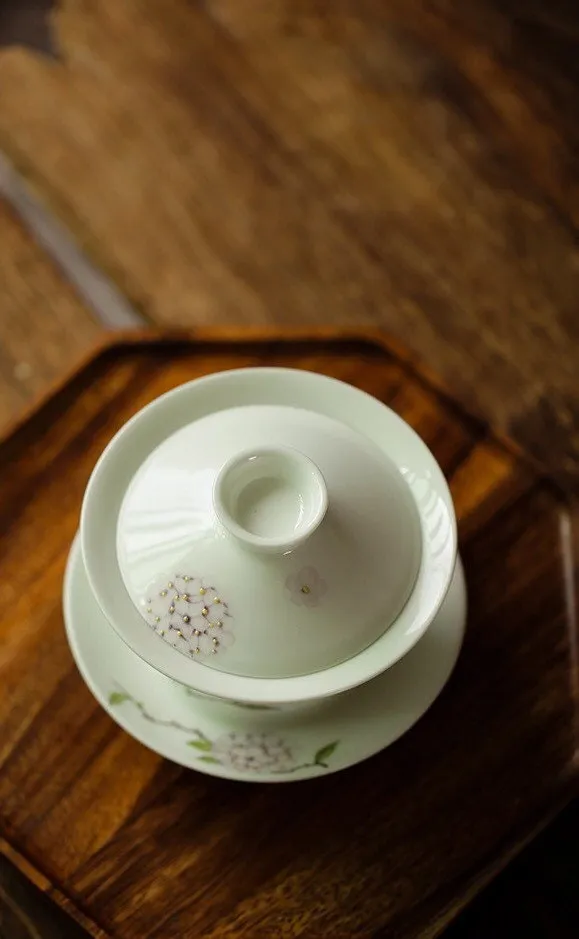 Gohobi Hand-painted Hydrangea Gaiwan