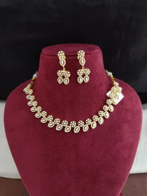 Gold-plated Pearl Necklace Set in Elegant Design