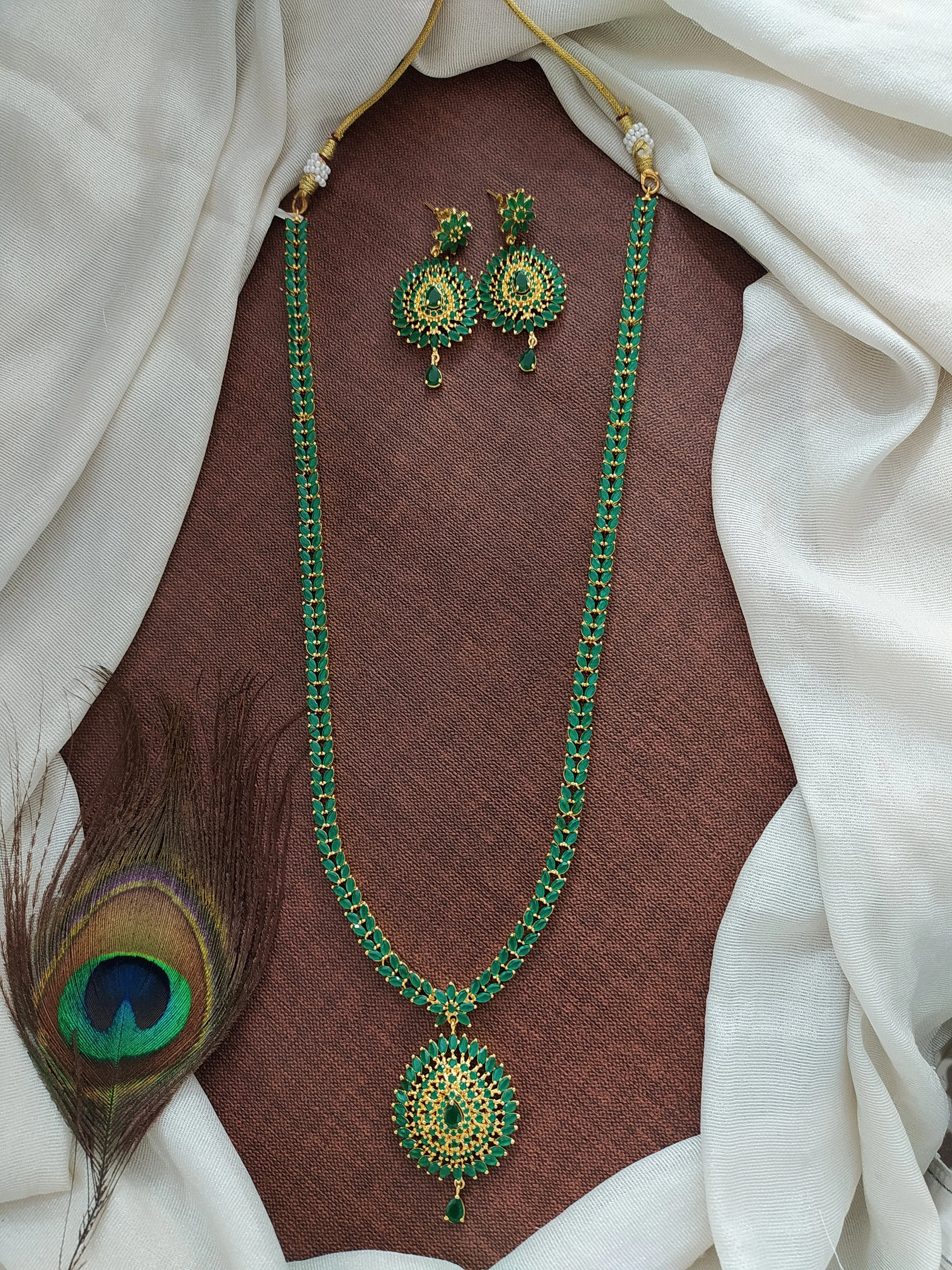 Gold-Plated Zircon Long Haram Set in Diamond-Look Colors: Emerald, Ruby, and Black