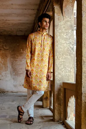 GOLD YELLOW GEOMETRIC BANDHANI PRINTED REGULAR FIT MODAL KURTA