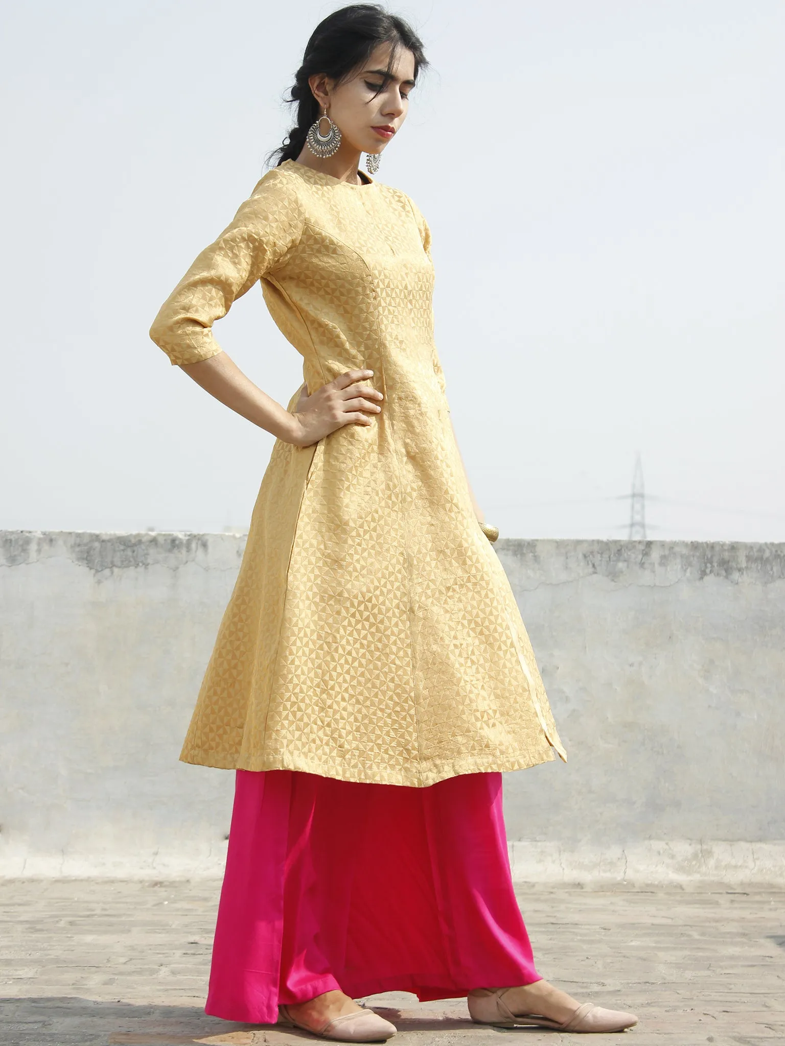 Golden Brocade Princess Line Kurta With Front Slit - 126F001