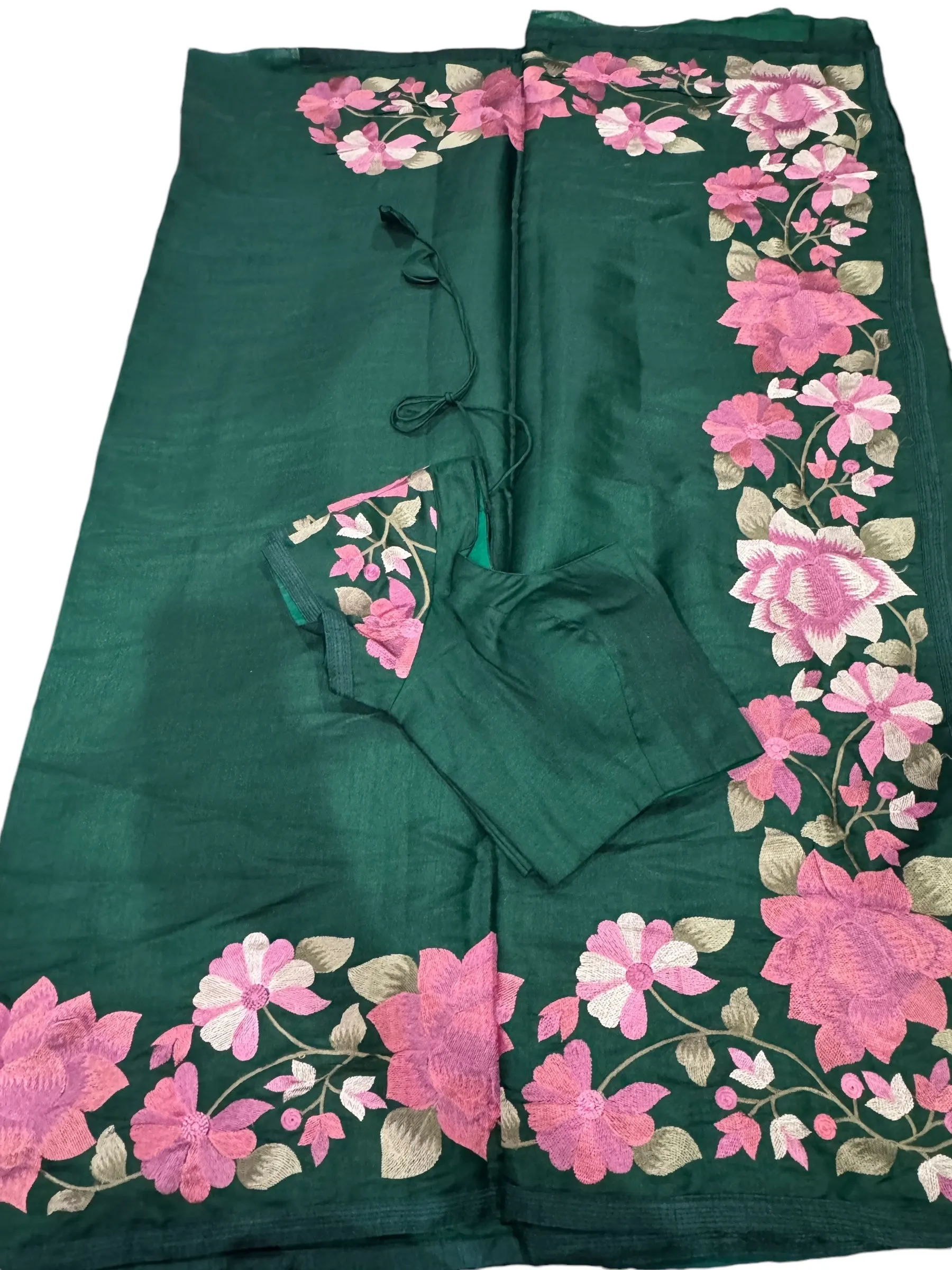 GREEN DOLA SILK TUSAR SAREE WITH INTRICATE FLORAL EMBROIDERY