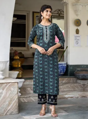 Green Embroidered Kurta Pant Set