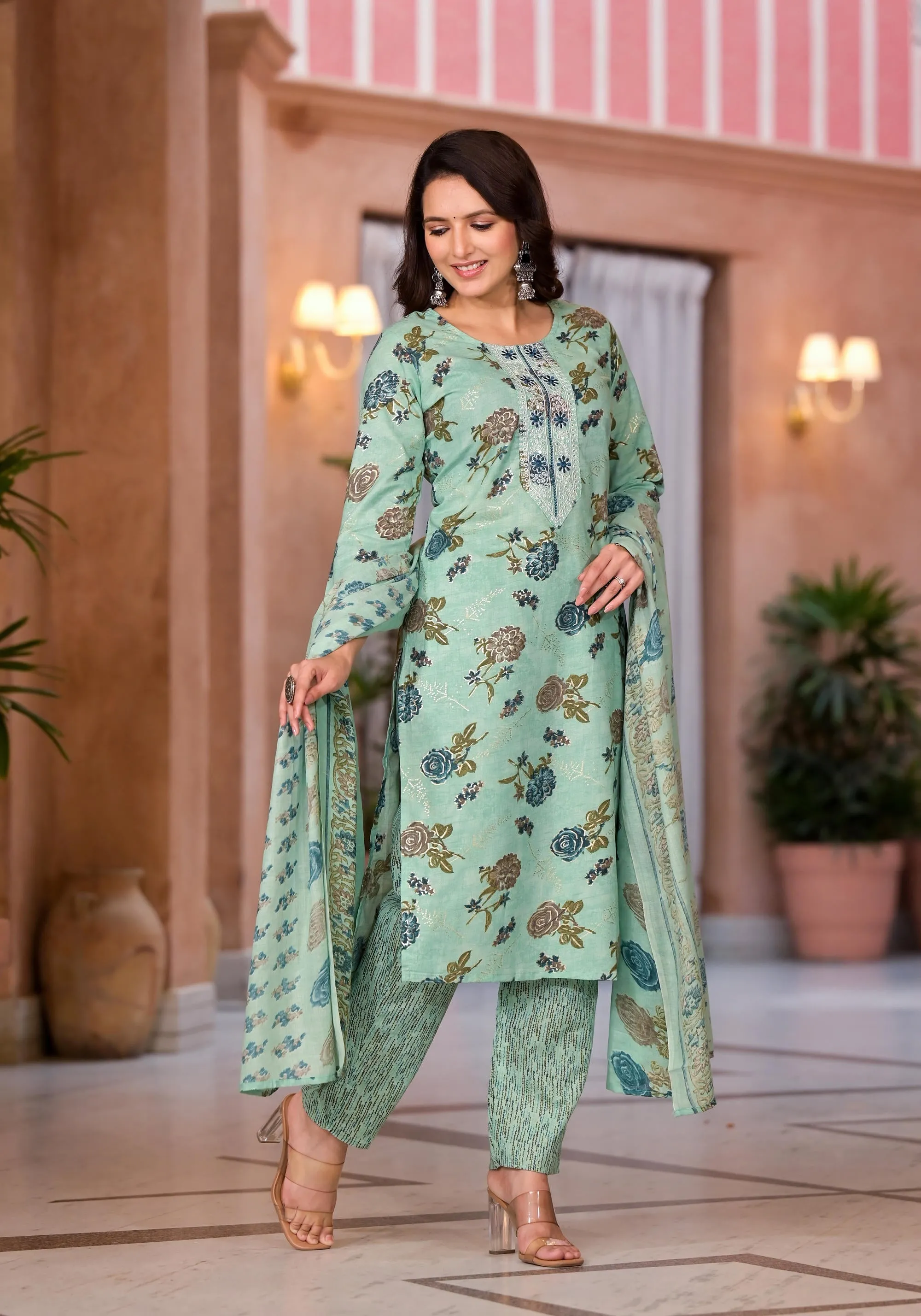 Green Floral Printed Cotton Kurta Pant And Dupatta Set With Thread Work