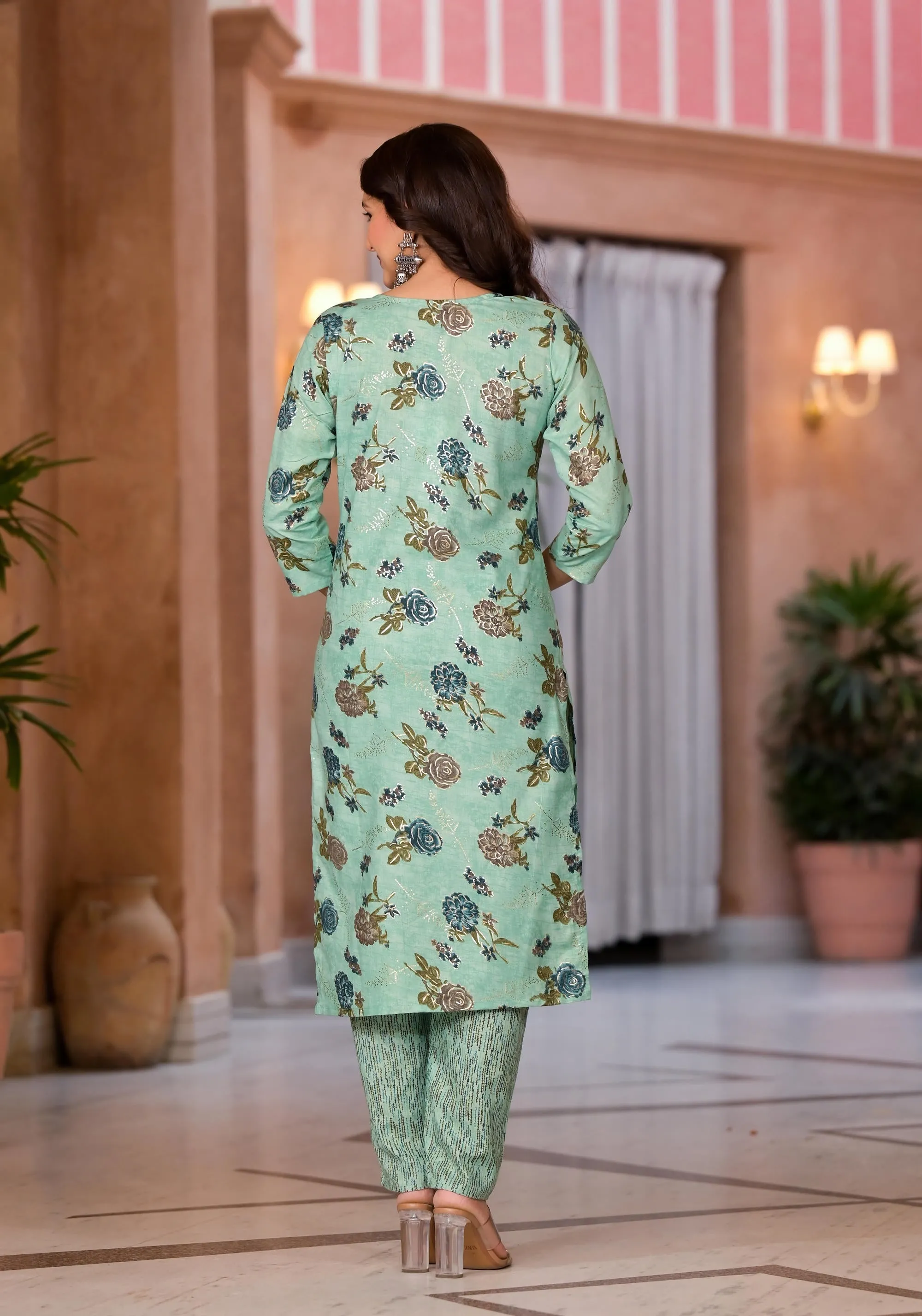 Green Floral Printed Cotton Kurta Pant And Dupatta Set With Thread Work