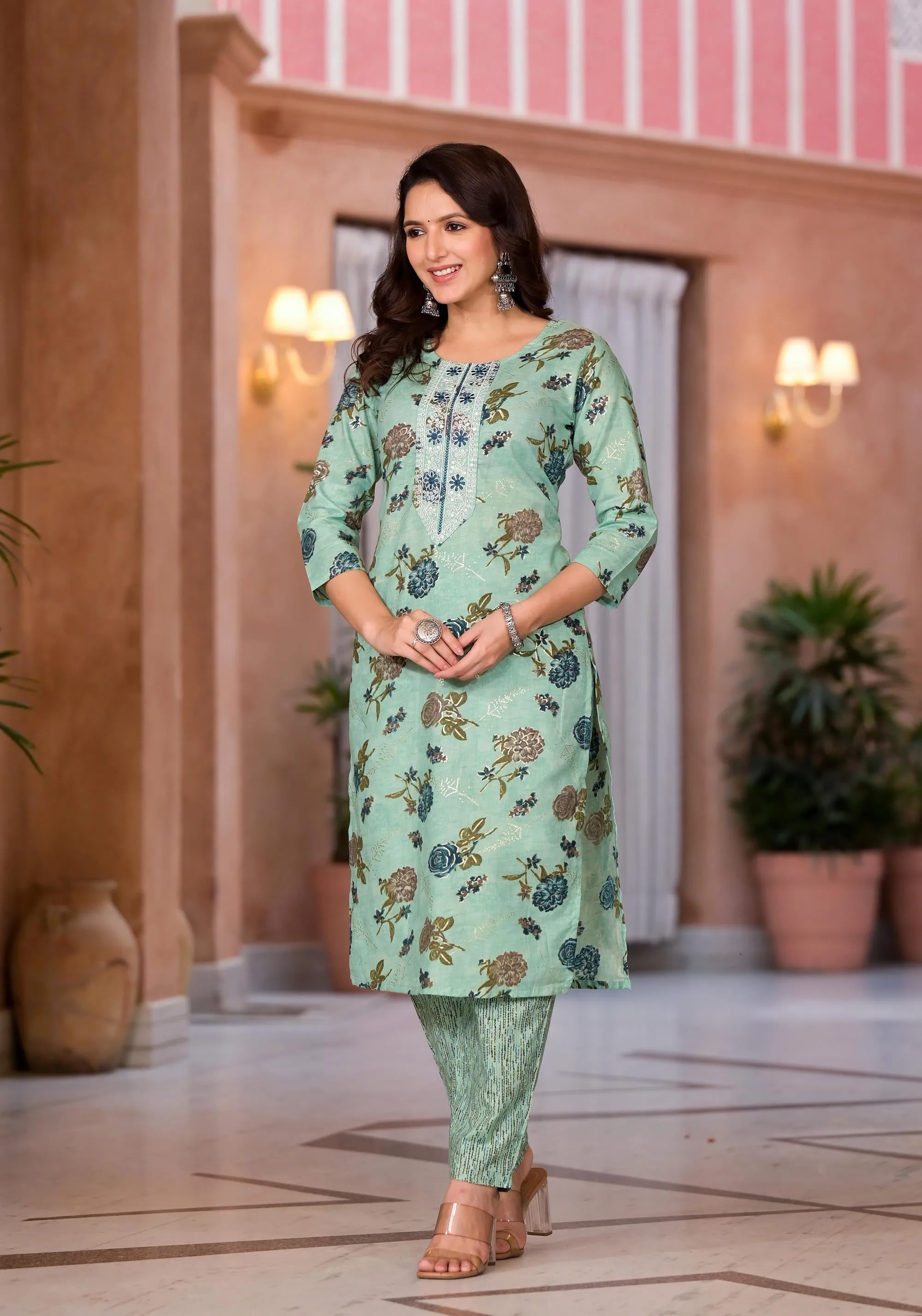 Green Floral Printed Cotton Kurta Pant And Dupatta Set With Thread Work