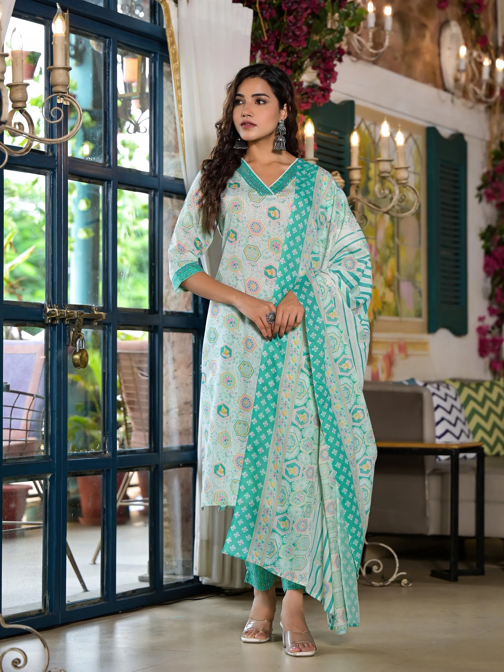 Green Floral Printed Cotton Kurta Set With Lace